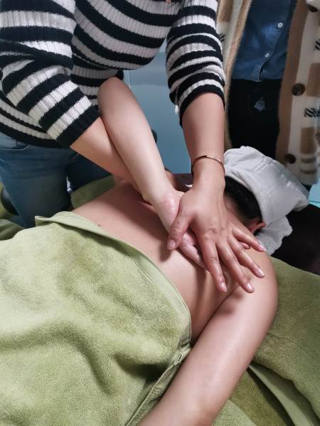 产后康复师教学现场