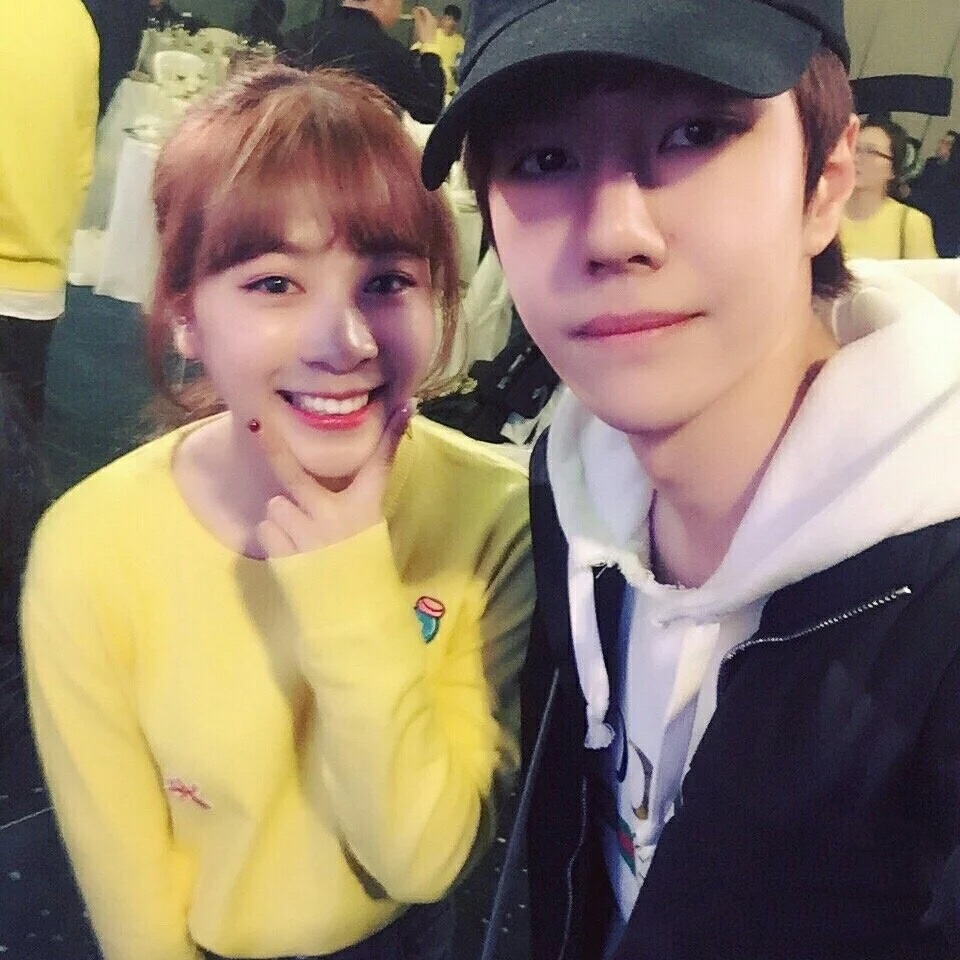 学员与明星合影二