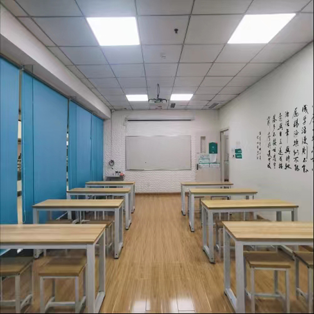 课室
